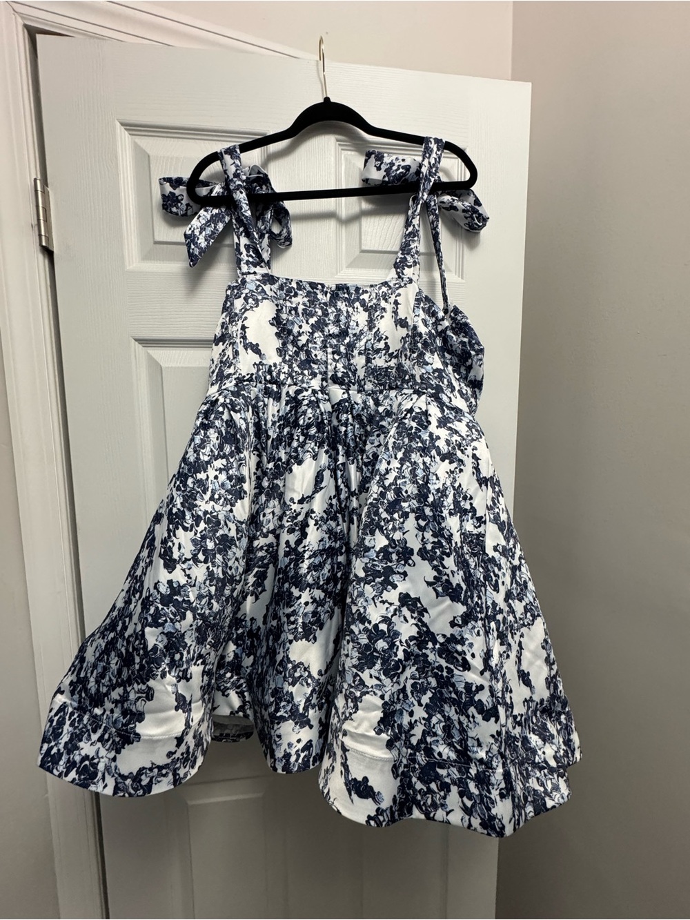 Fashion Nova White and Navy Floral Tie-Shoulder Sundress - Picture 4 of 6